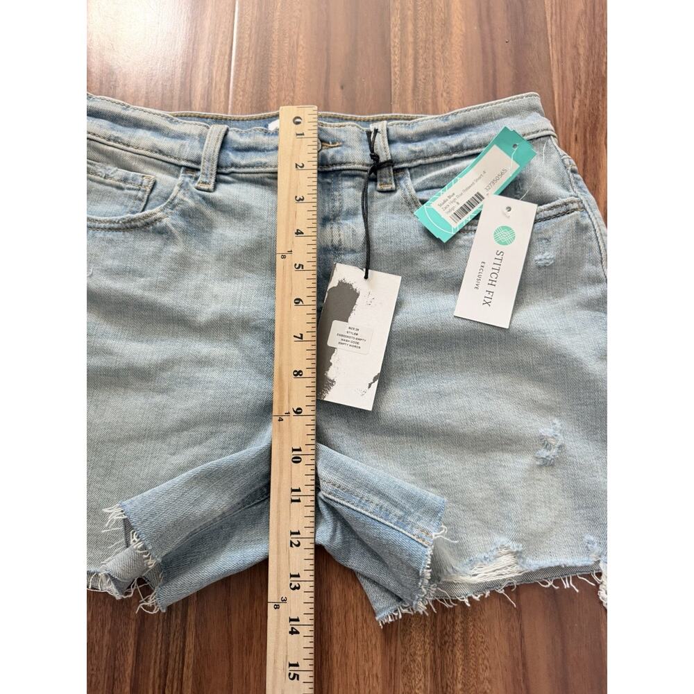 Studio Blue Denim Shorts Size 29 Light Wash High Rise Raw Hem NWT - Picture 7 of 9